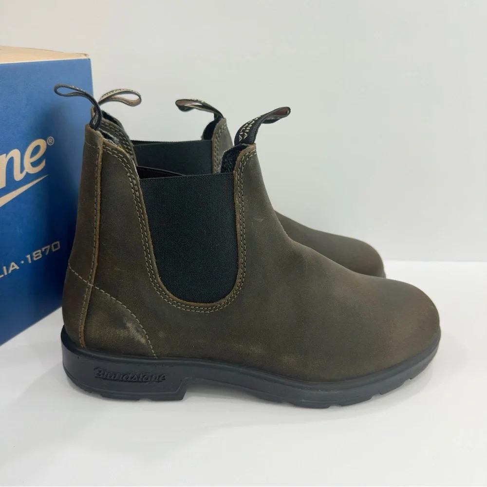 Blundstone 1615 Men’s Suede Leather Chelsea Ankle Boots